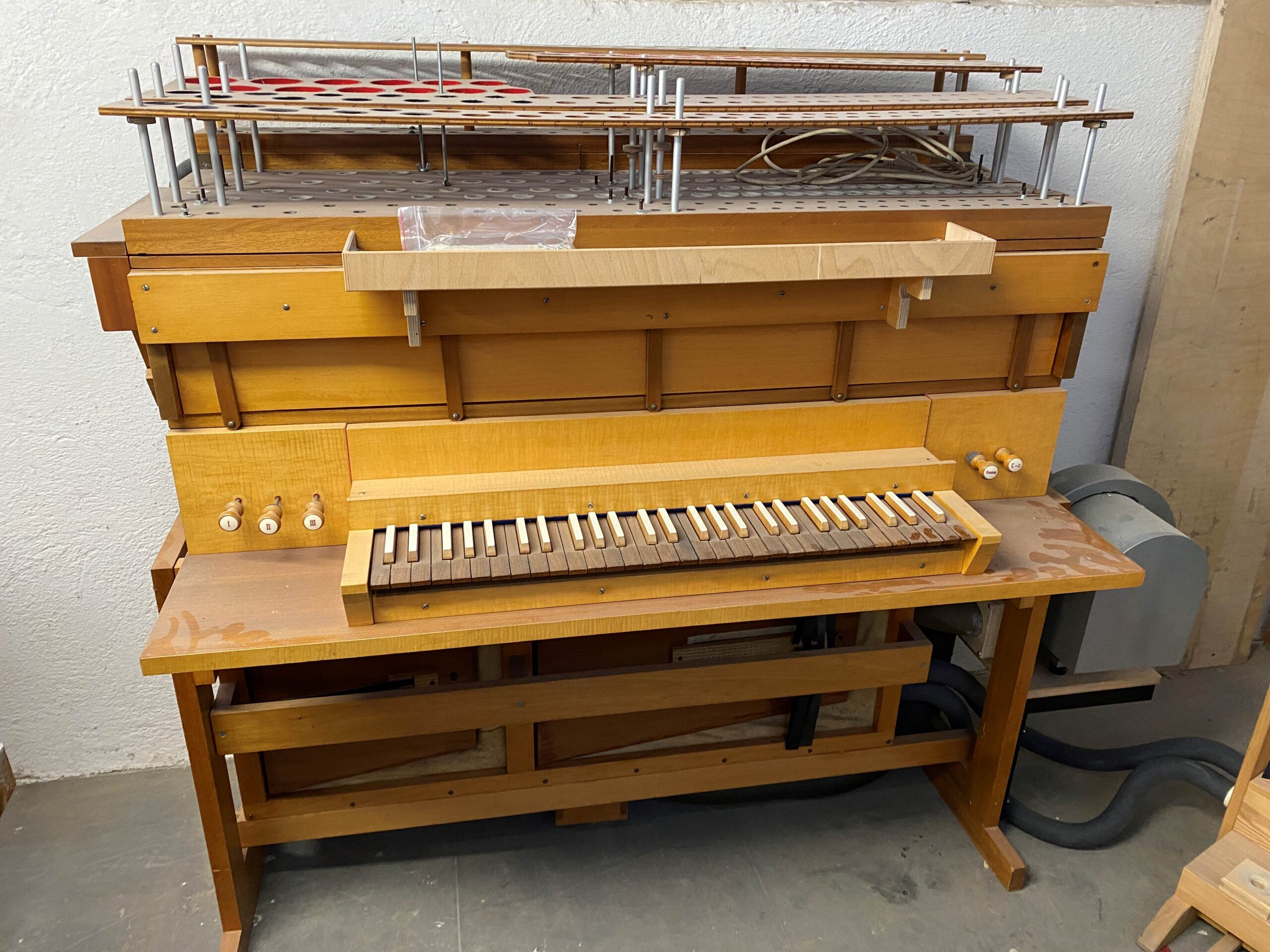 Voicing chest/machine